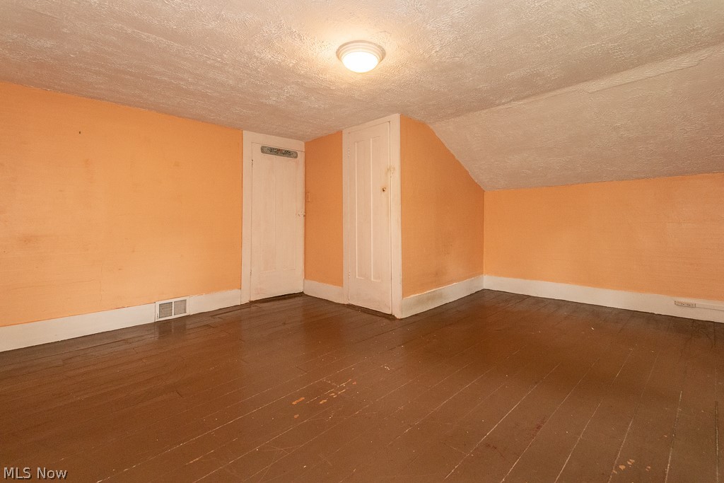 10052 Auburn Road Chardon, OH 44024 - Photo 22 of 35 Gallery Image 22