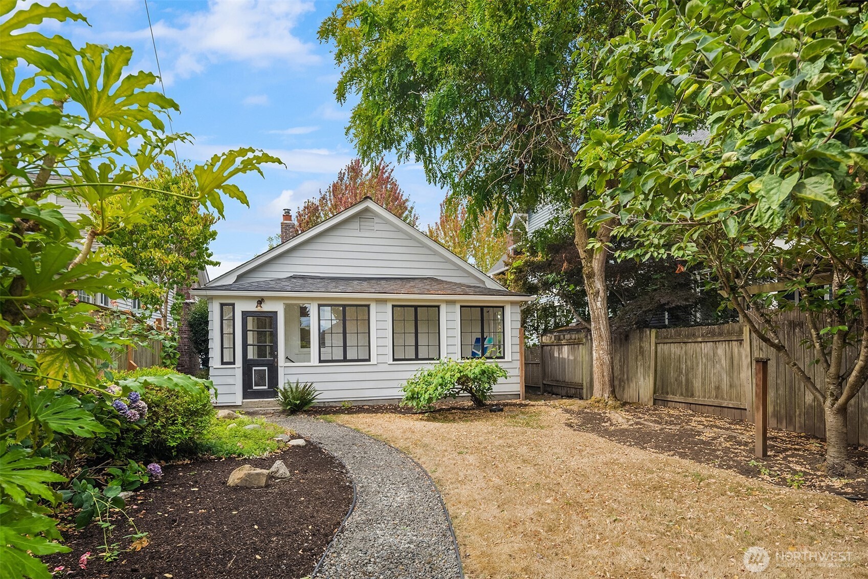 5632 Keystone Place North Seattle, WA 98103 - Photo 15 of 36 Gallery Image 15