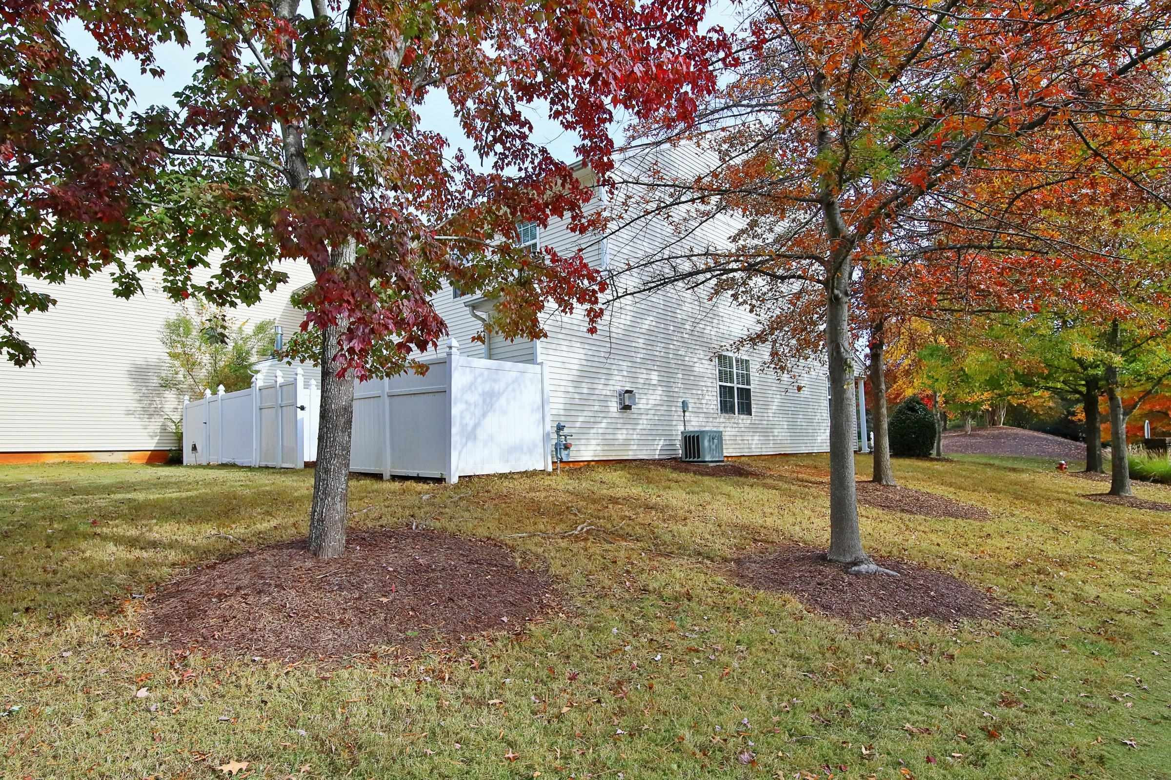 8205 Martello Lane Raleigh, NC 27613 - Photo 30 of 30 Side View