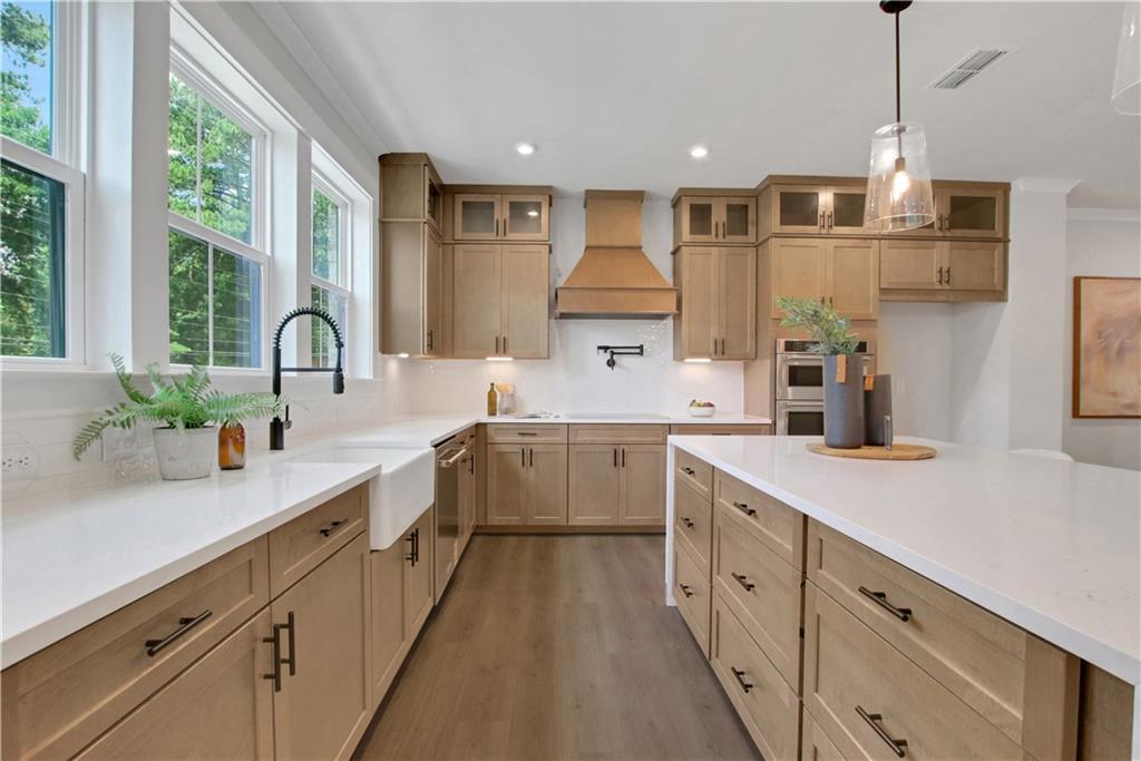 116 Bridgecrest Road Roswell, GA 30075 - Photo 10 of 38