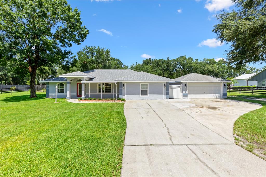 2607 Southeast 156th Place Road Summerfield, FL 34491 - Photo 2 of 31 Gallery Image 2