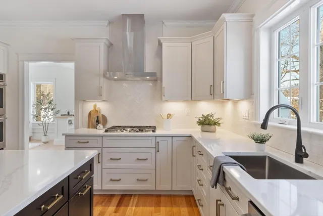 $1,899,900 | 23 Wilmington Road, Burlington, MA 01803