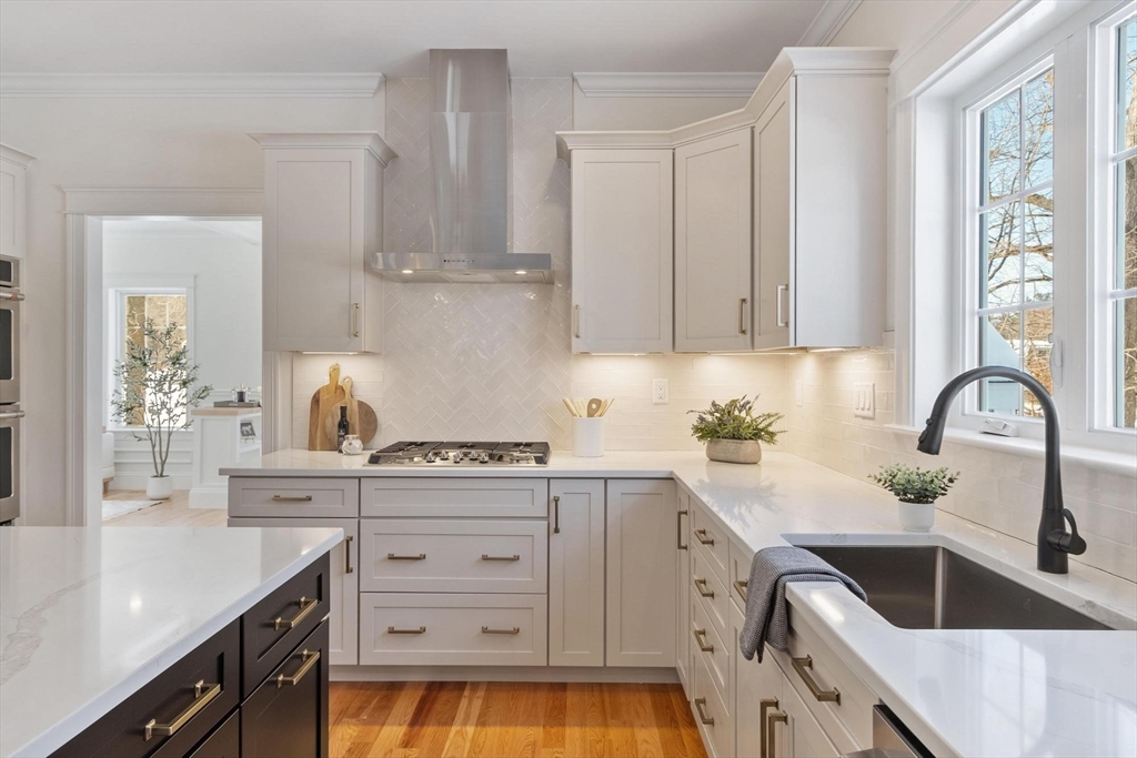 23 Wilmington Road Burlington, MA 01803 - Photo 11 of 42