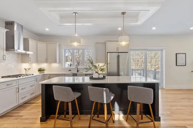 $1,899,900 | 23 Wilmington Road, Burlington, MA 01803