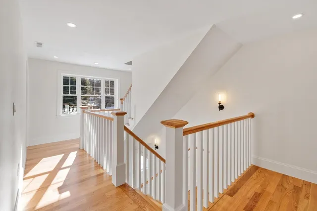 $1,899,900 | 23 Wilmington Road, Burlington, MA 01803