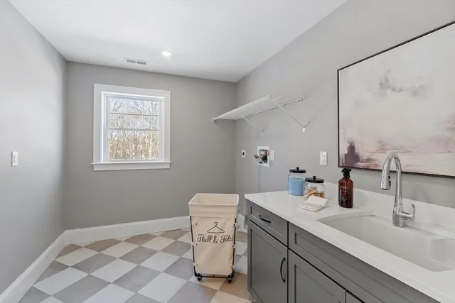 $1,899,900 | 23 Wilmington Road, Burlington, MA 01803