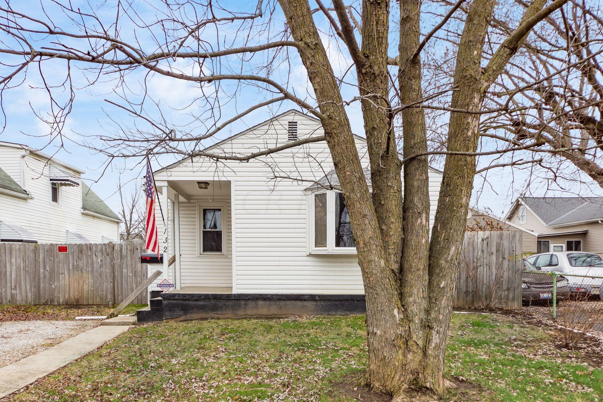 132 Betz Road Columbus, OH 43207 - Photo 19 of 23 003_62eedec7560_M 132 Betz064