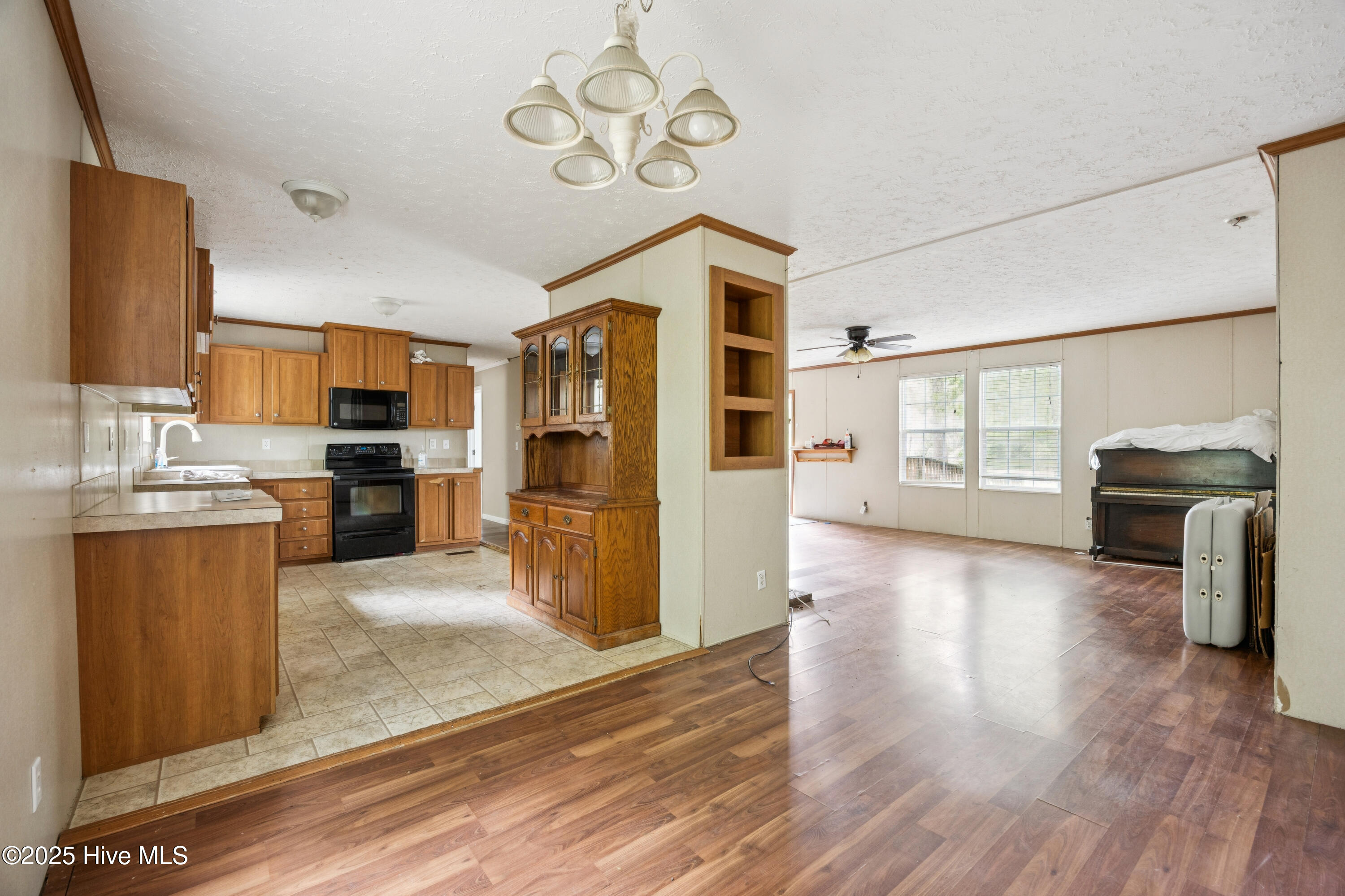 4066 General Howe Road Riegelwood, NC 28456 - Photo 8 of 24 16_4066_General_Howe_Rd_Riegelwood_NC_28