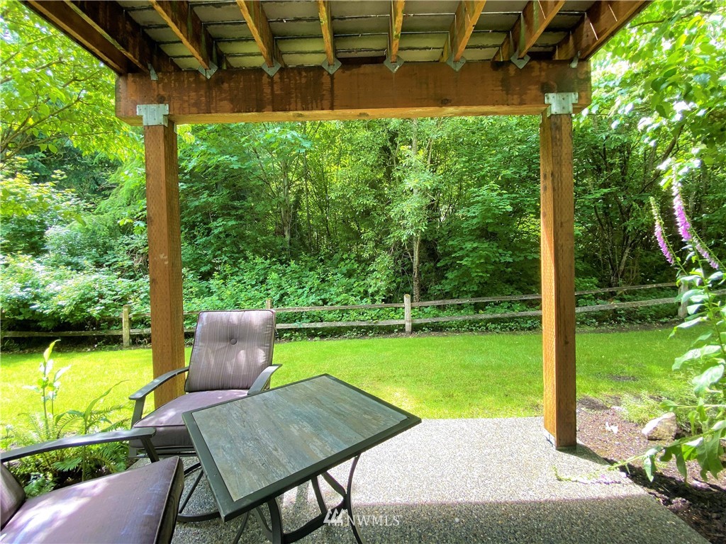 21236 11th Drive Southeast Bothell, WA 98021 - Photo 22 of 23 Gallery Image 22