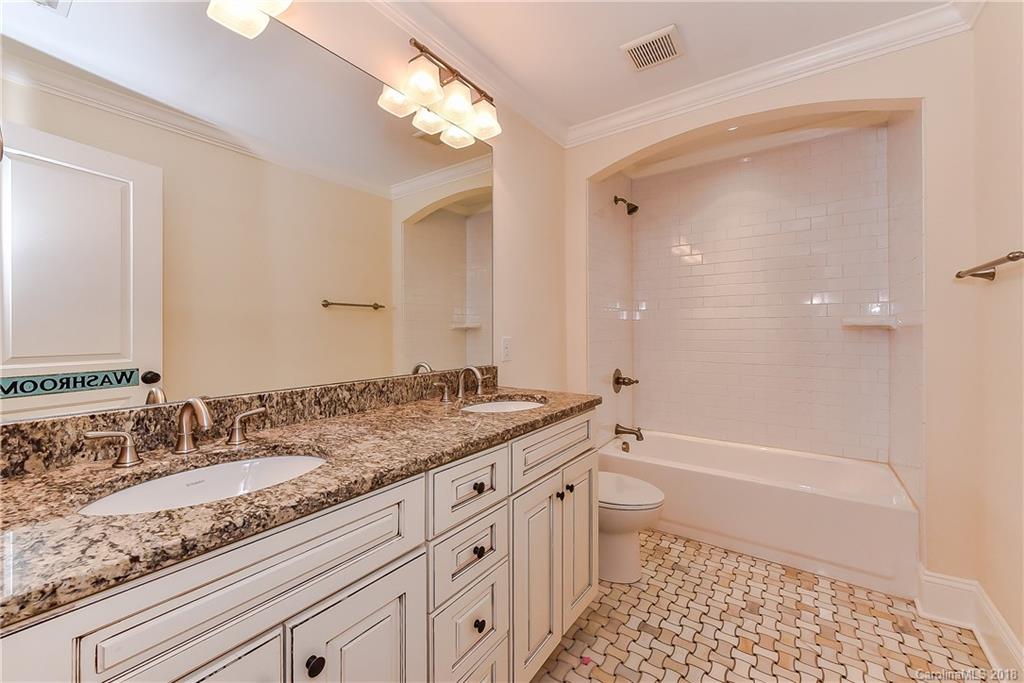 1511 Providence Road Charlotte, NC 28207 - Photo 19 of 26