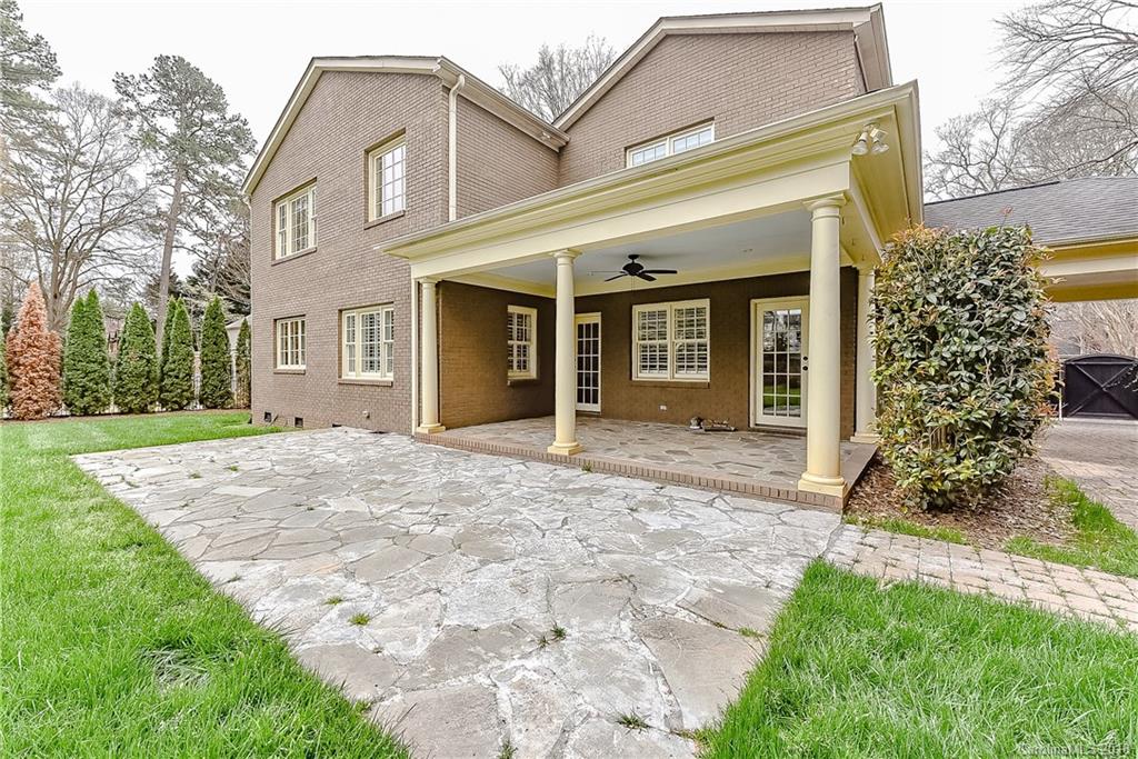 1511 Providence Road Charlotte, NC 28207 - Photo 23 of 26