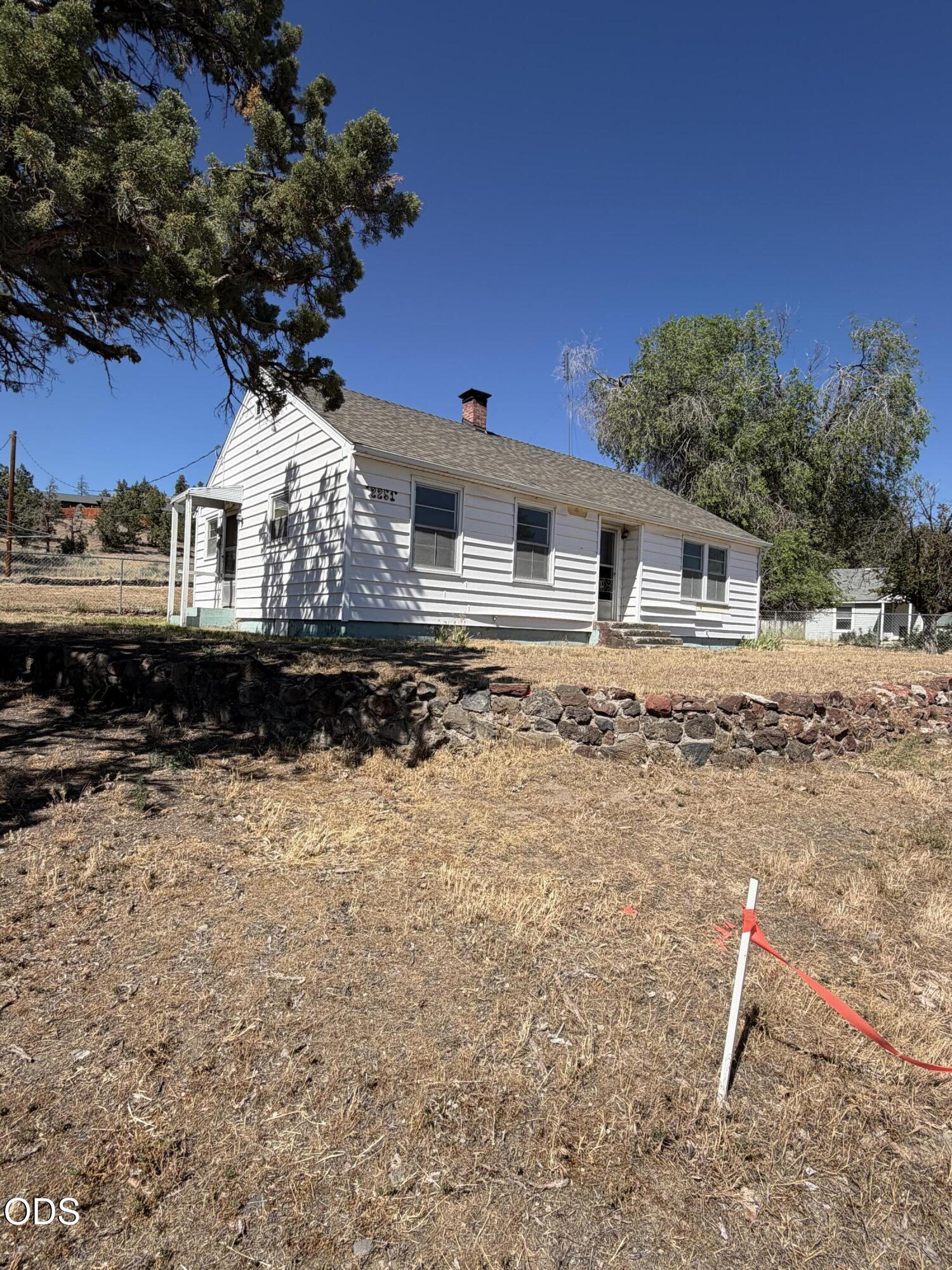 2251 Northeast Laughlin Road Prineville, OR 97754 - Photo 7 of 7 IMG_2282