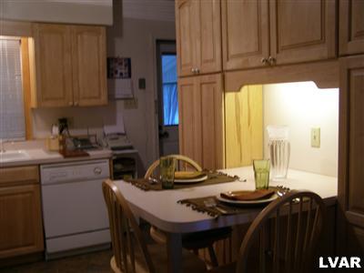 807 Stones Crossing Road Easton, PA 18045 - Photo 4 of 11 Gallery Image 4