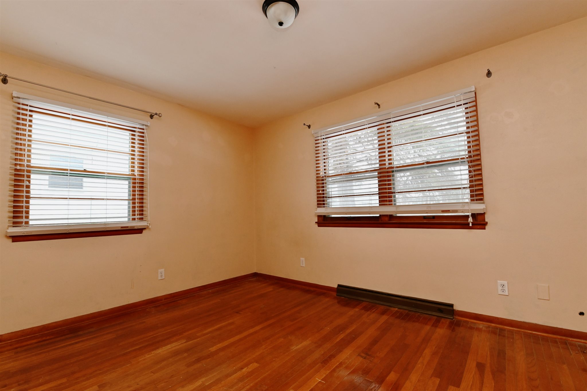 4209 North Wycliffe Road Peoria, IL 61614 - Photo 9 of 30 Gallery Image 9