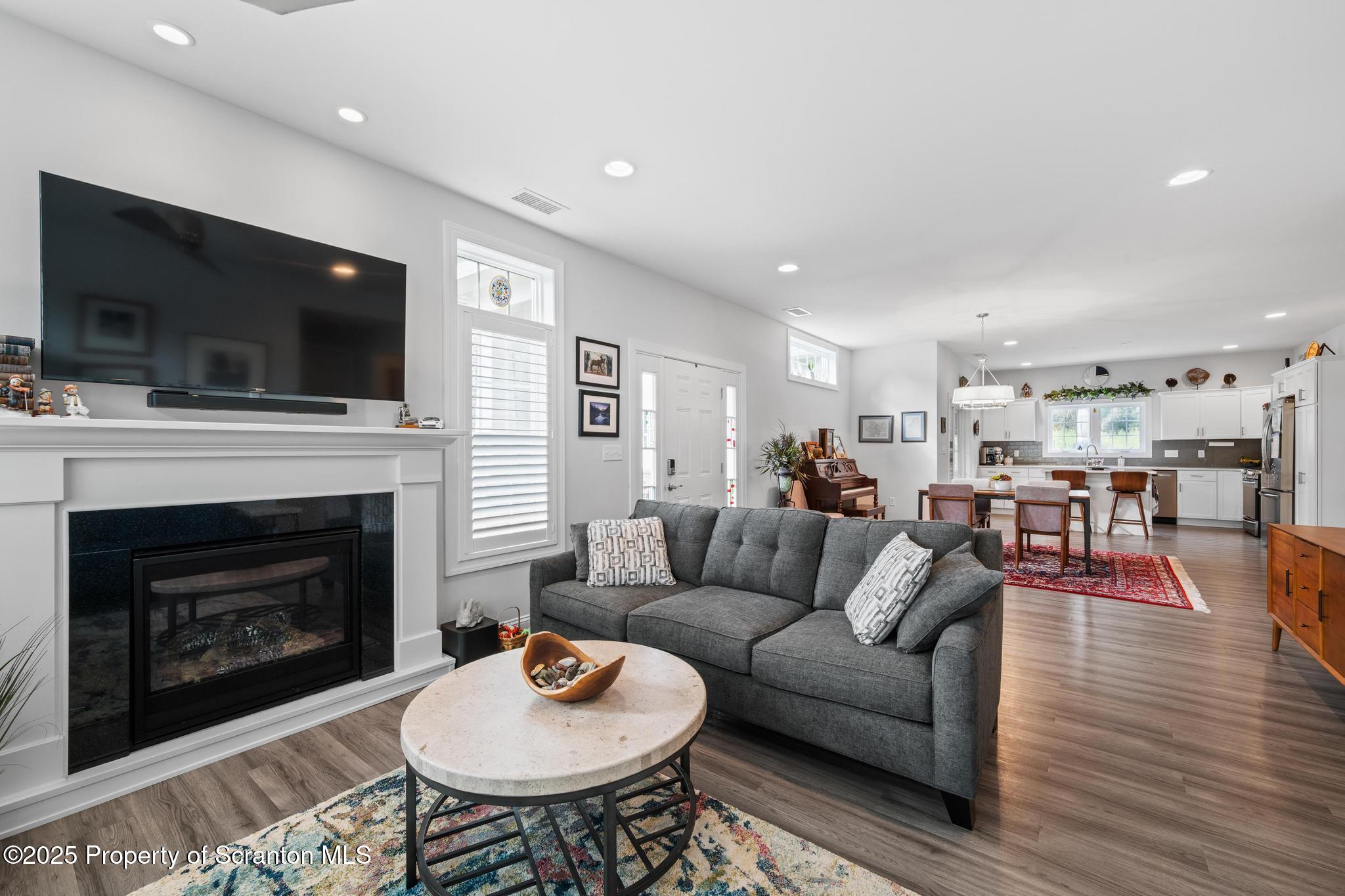 24 Avalon Road Clarks Summit, PA 18411 - Photo 14 of 47 DSC_1871-2