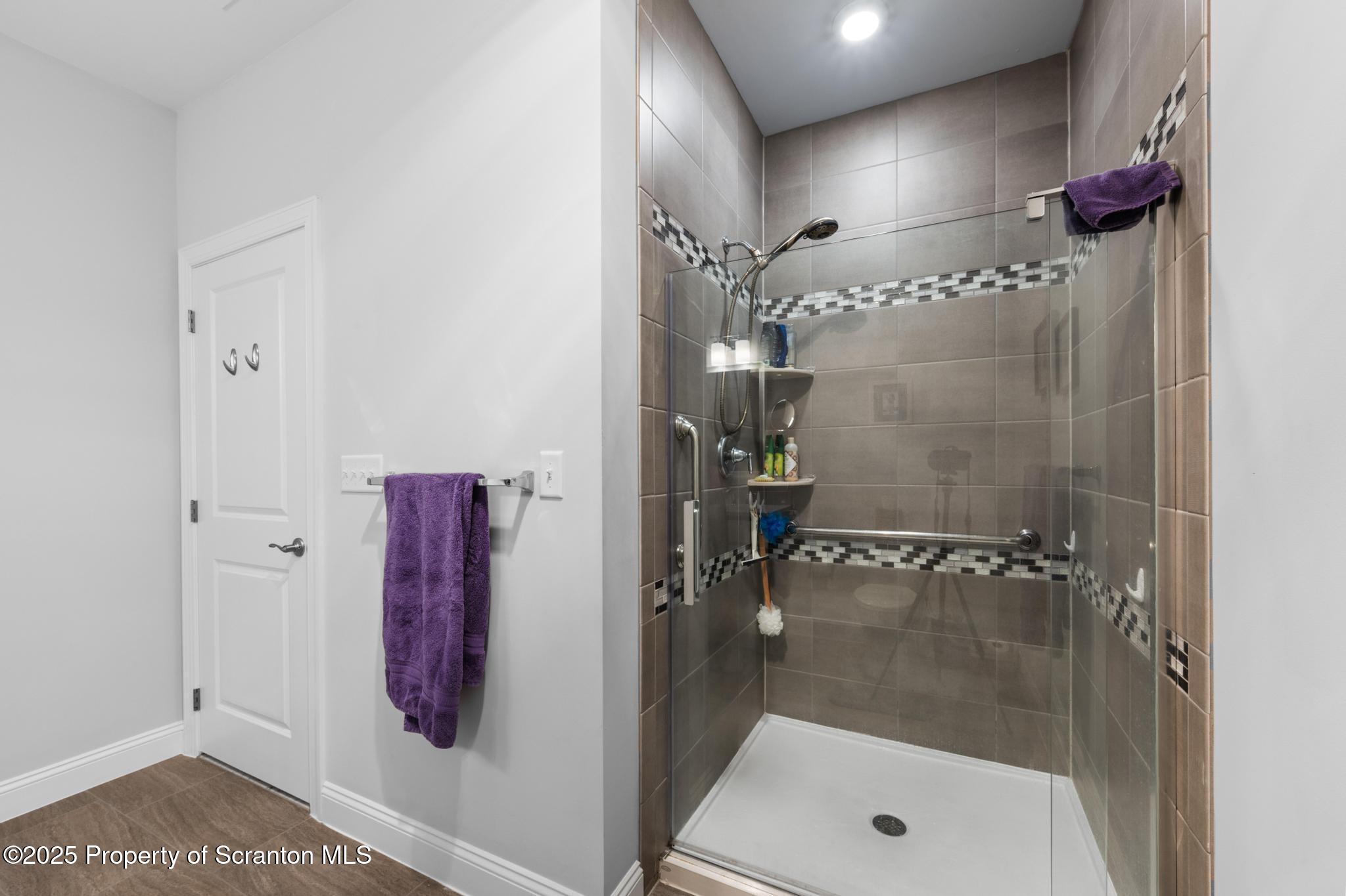 24 Avalon Road Clarks Summit, PA 18411 - Photo 25 of 47 DSC_1831