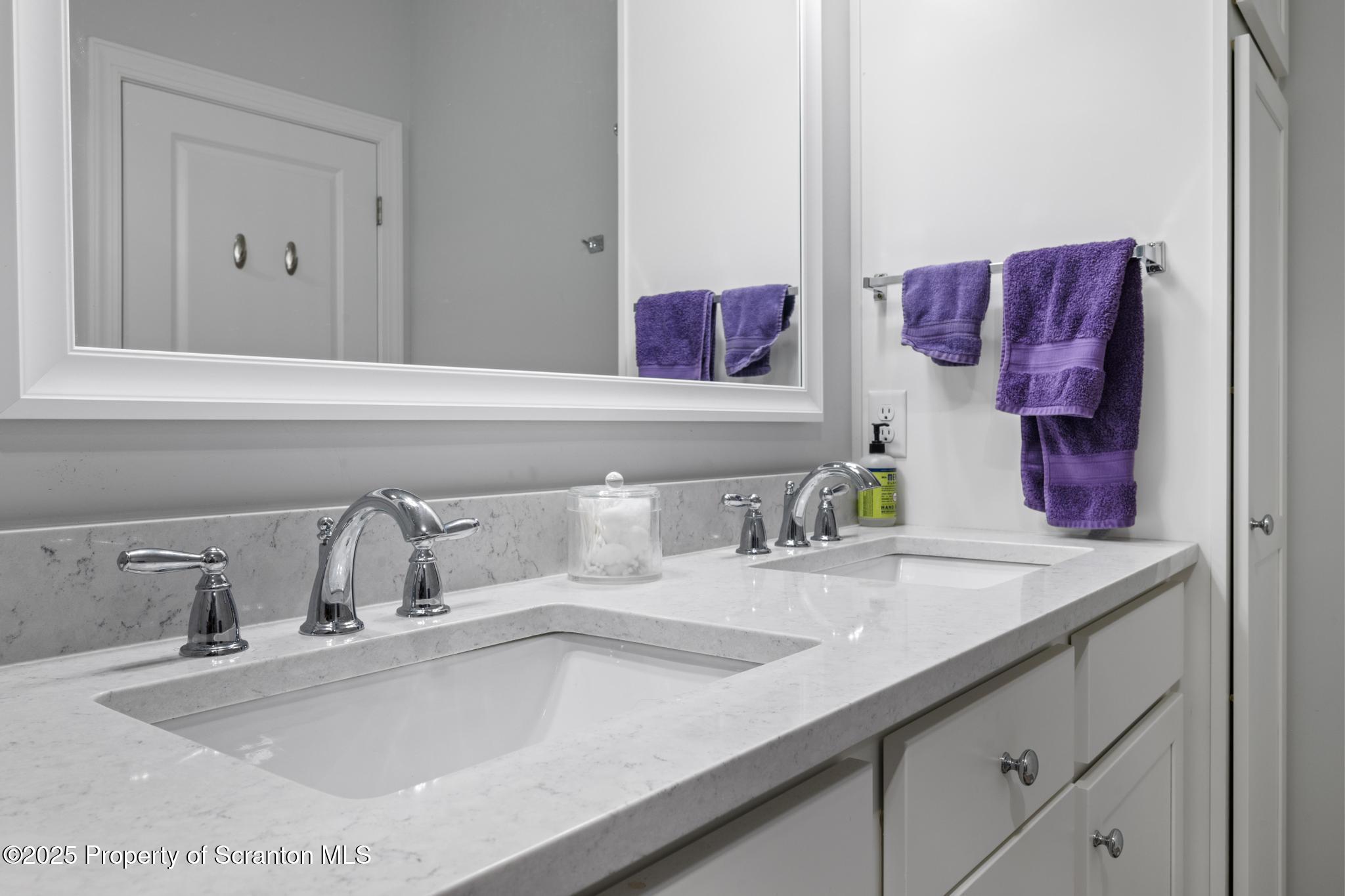 24 Avalon Road Clarks Summit, PA 18411 - Photo 26 of 47 DSC_1841