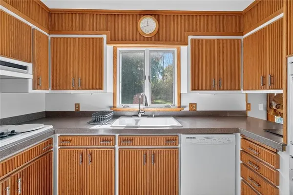 $1,395,000 | 26 Windward Drive, Westerly, RI 02891