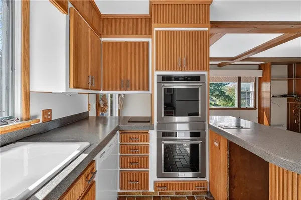 $1,395,000 | 26 Windward Drive, Westerly, RI 02891