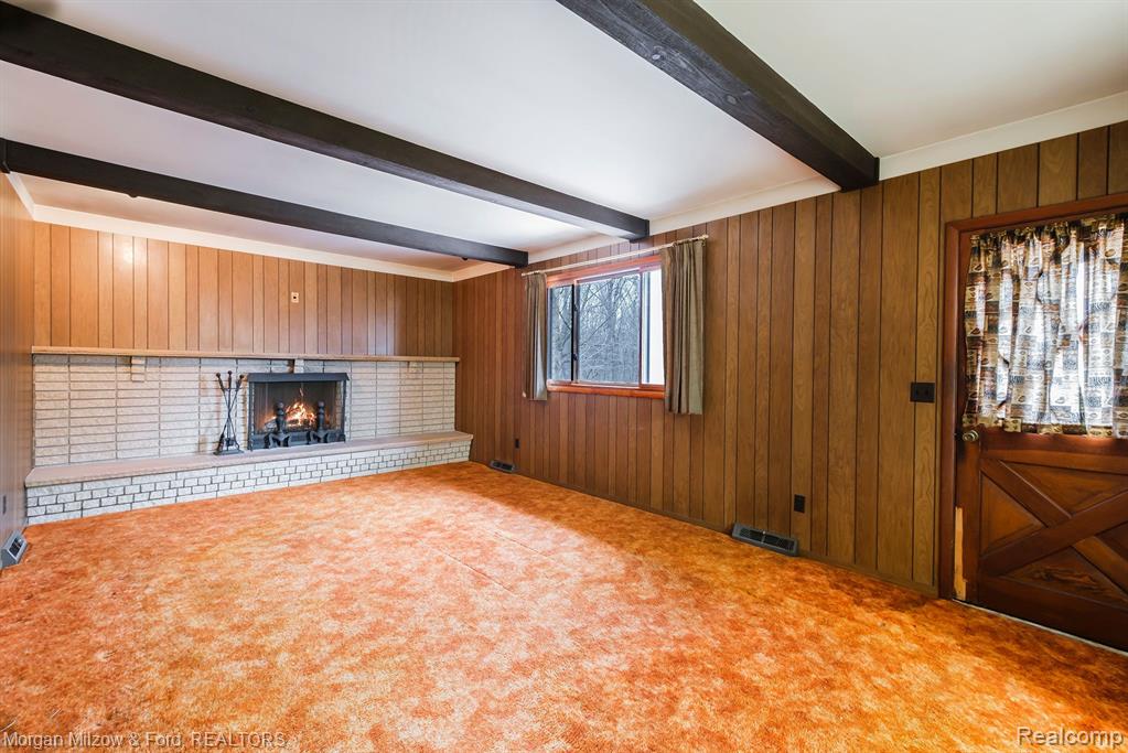 10301 Allen Road Clarkston, MI 48348 - Photo 10 of 33