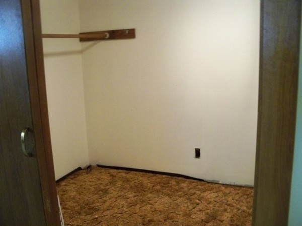 861 Frank Smith Road Longmeadow, MA 01106 - Photo 25 of 27 Gallery Image 25