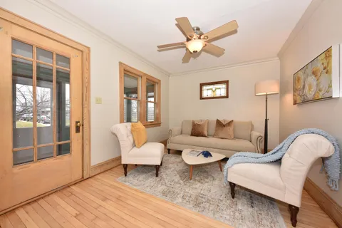 $279,900 | 1320 Manitowoc Avenue, South Milwaukee, WI 53172