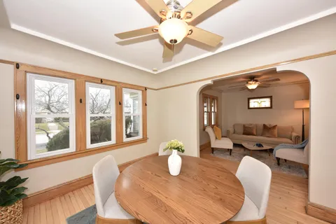 $279,900 | 1320 Manitowoc Avenue, South Milwaukee, WI 53172