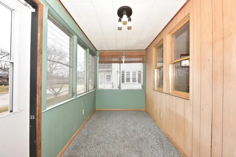 $279,900 | 1320 Manitowoc Avenue, South Milwaukee, WI 53172