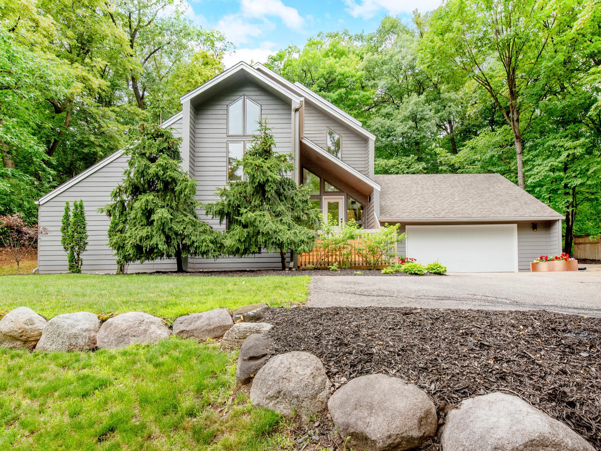 13900 Hill Ridge Drive Hopkins, MN 55305 - Photo 62 of 65