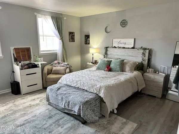 $1,700 | 213 Mahogany Drive, Jacksonville, NC 28540