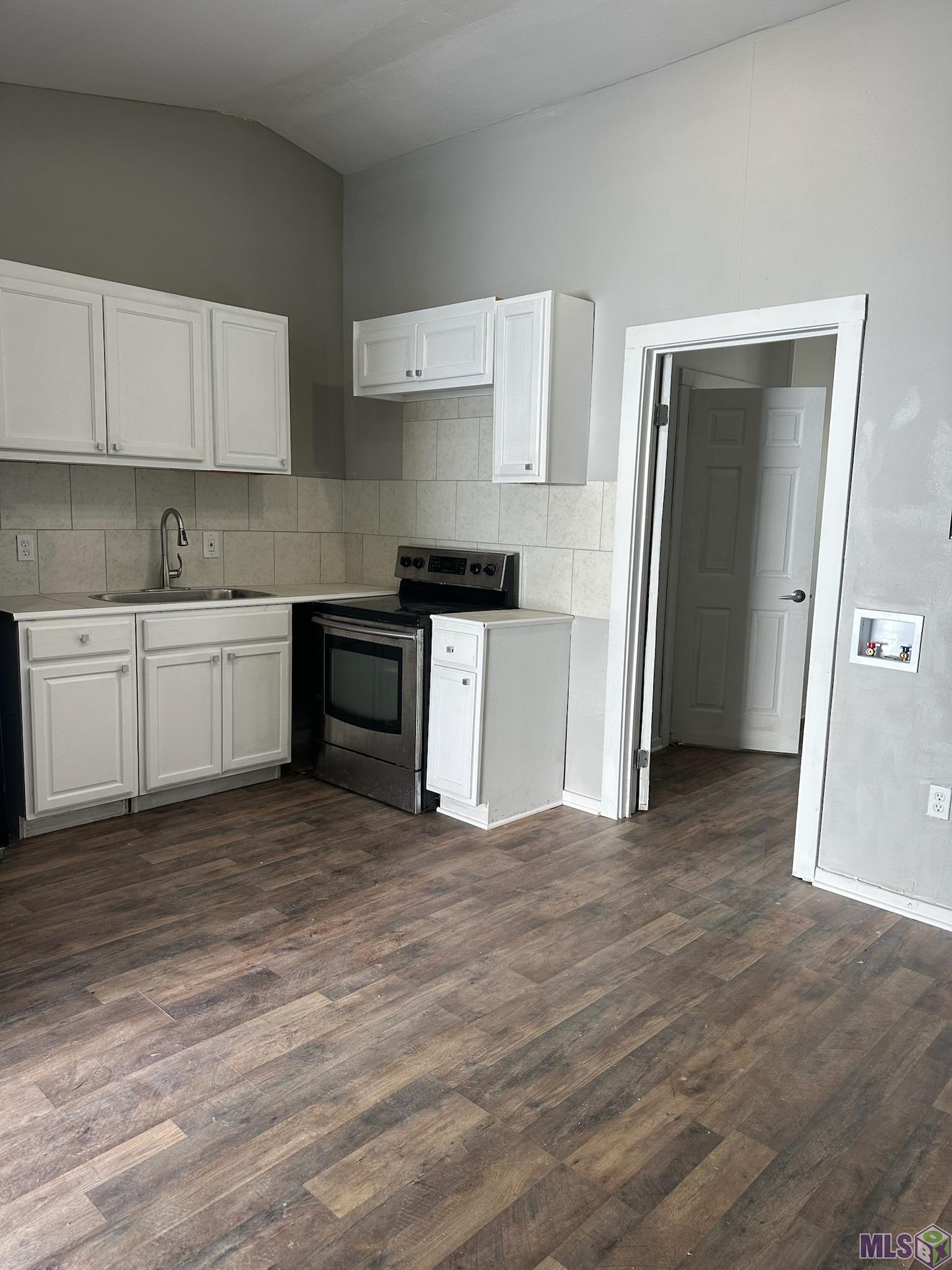 12205 Arnold Road Walker, LA 70785 - Photo 9 of 20