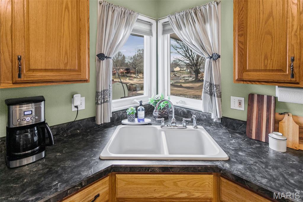 336 Overlook Drive Edwardsville, IL 62025 - Photo 19 of 77