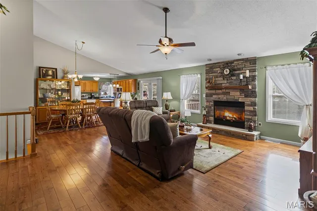 $539,900 | 336 Overlook Drive, Edwardsville, IL 62025