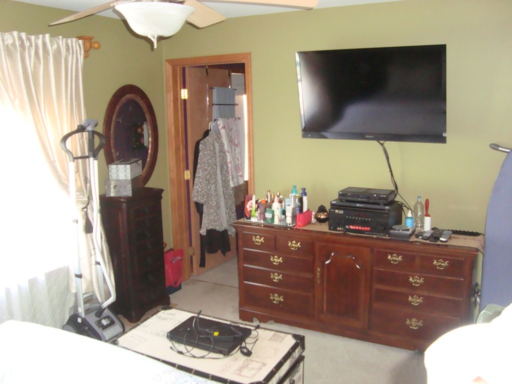 7 Arrowsic Street Worcester, MA 01606 - Photo 10 of 16 Gallery Image 10