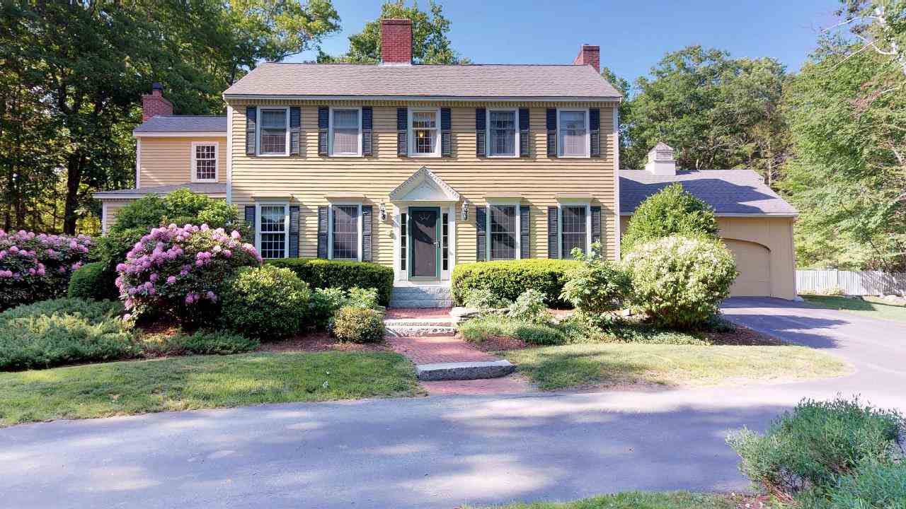 23 Hemlock Hill Road, Unit 11 Amherst, NH 03031 - Photo 1 of 40