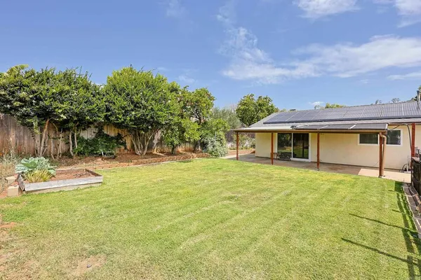 $744,900 | 1127 Paula Way, Escondido, CA 92027