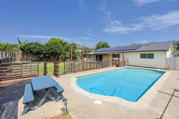 $744,900 | 1127 Paula Way, Escondido, CA 92027