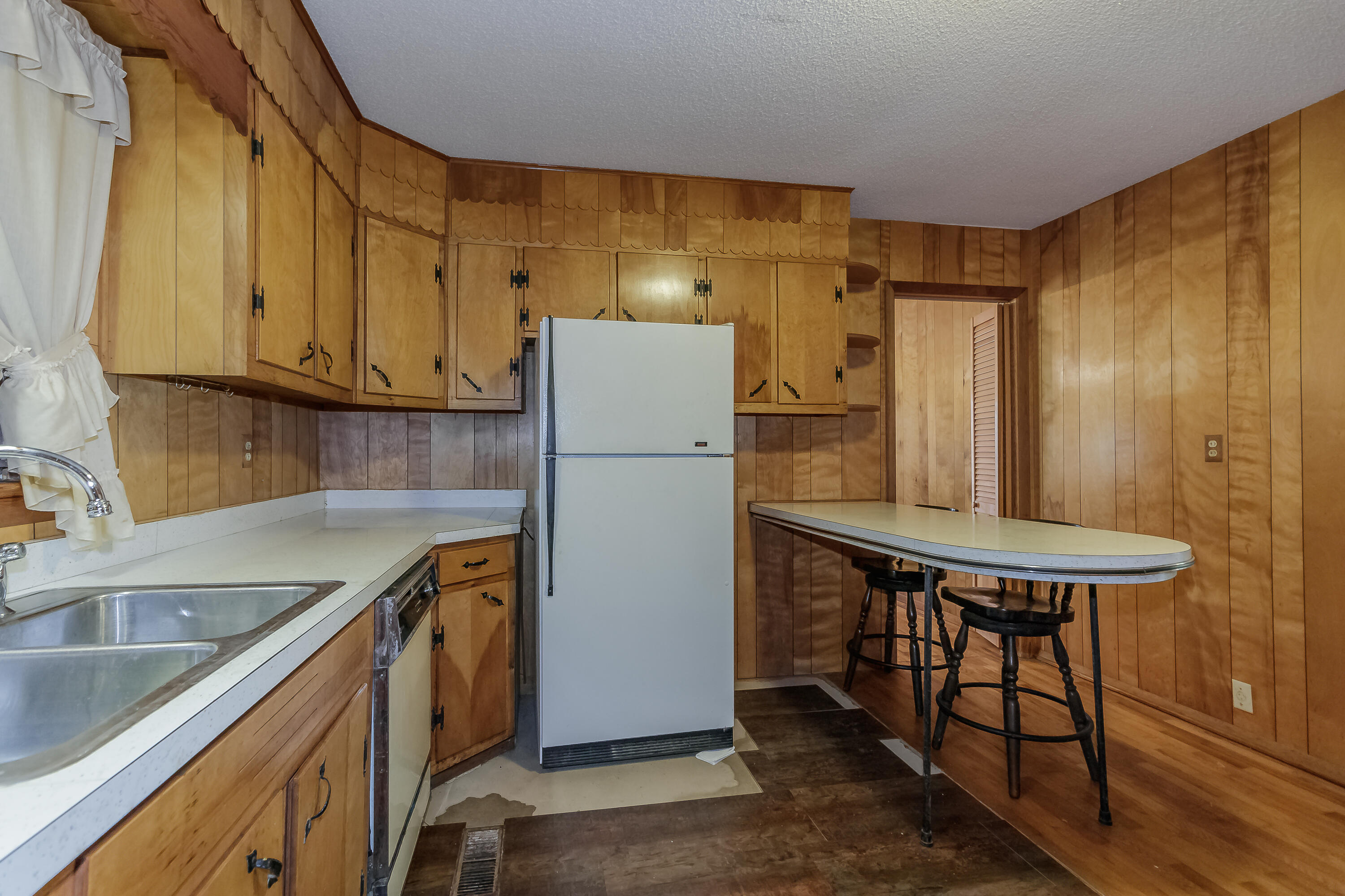 1726 Garretts Chapel Road Chickamauga, GA 30707 - Photo 15 of 54 Kitchen 4