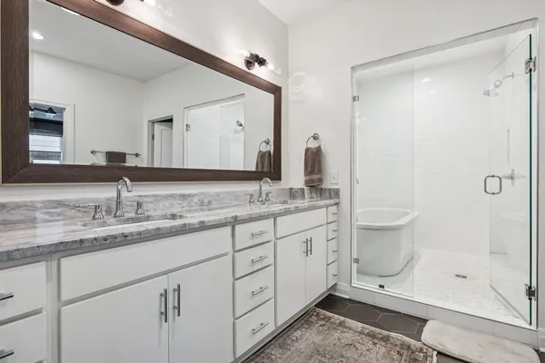 $5,600 | 914 C Acklen Avenue, Nashville, TN 37203