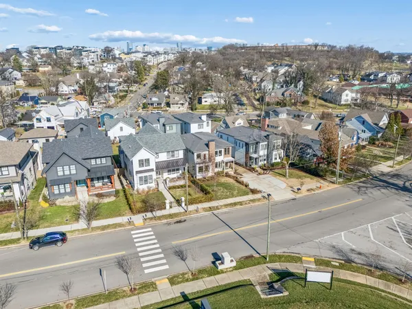 $5,600 | 914 C Acklen Avenue, Nashville, TN 37203