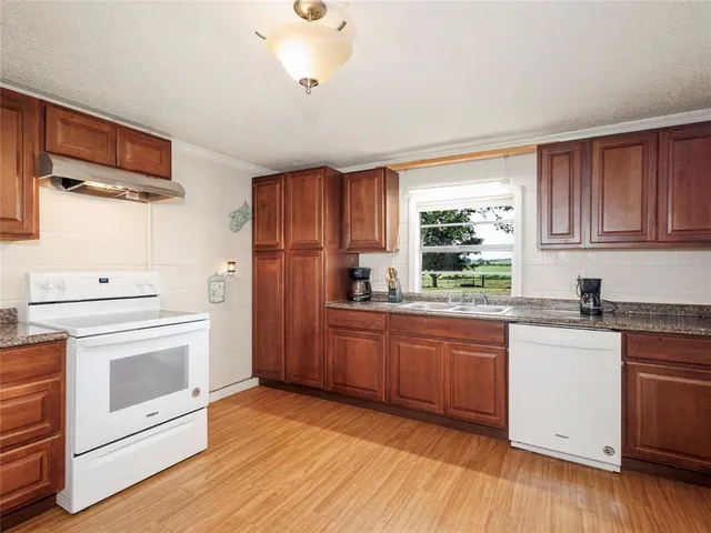 $799,900 | 22291 County Road 487, May, TX 76857