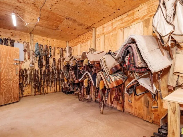 $799,900 | 22291 County Road 487, May, TX 76857