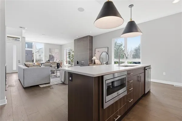 $775,000 | 1724 Madison Avenue, Kansas City, MO 64108