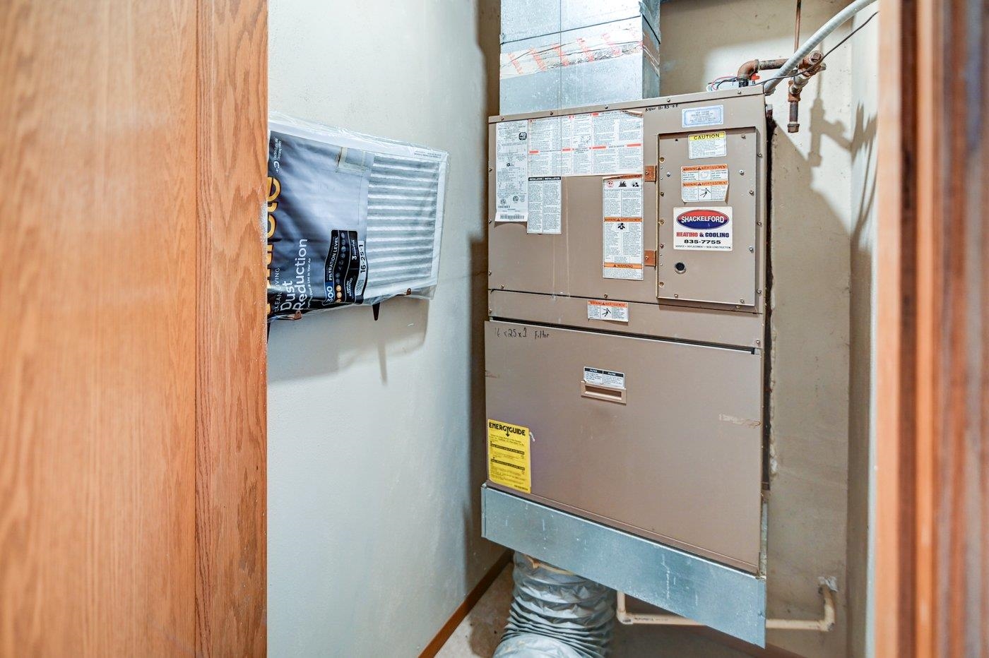 941 Park, Unit 101 Oregon, WI 53575 - Photo 25 of 38