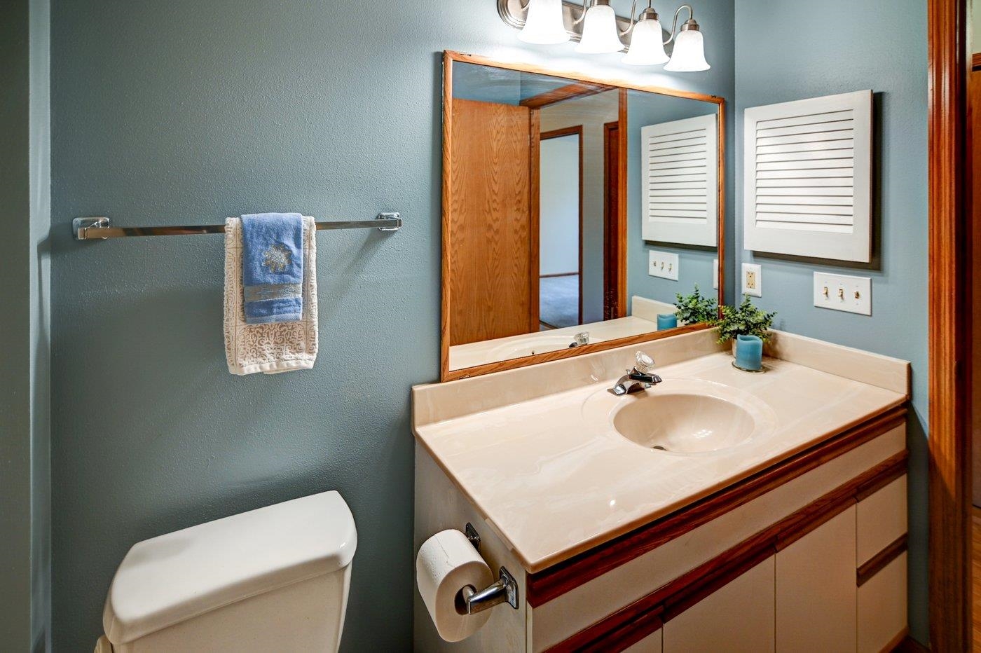 941 Park, Unit 101 Oregon, WI 53575 - Photo 29 of 38