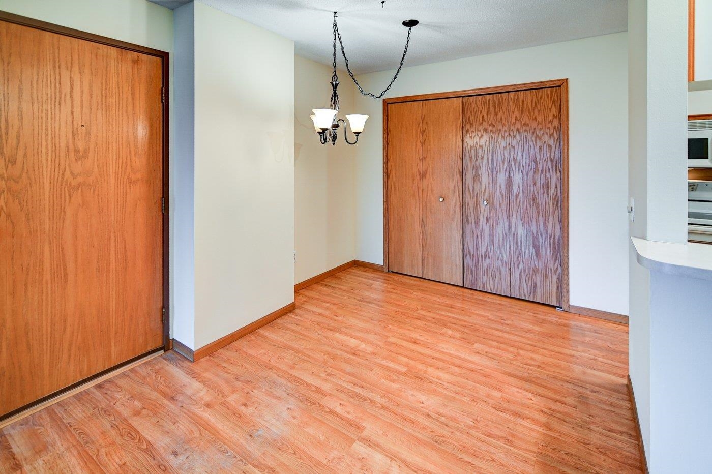 941 Park, Unit 101 Oregon, WI 53575 - Photo 9 of 38