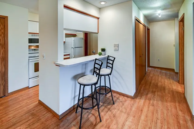 $239,900 | 941 Park, Unit 101, Oregon, WI 53575