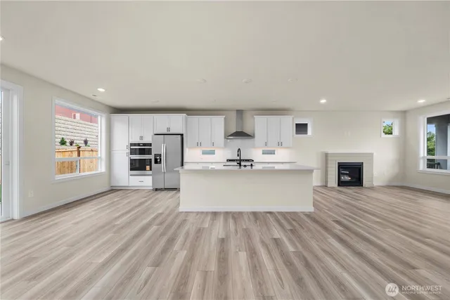 $844,990 | 17530 Northeast Midnight Sun Loop, Poulsbo, WA 98370