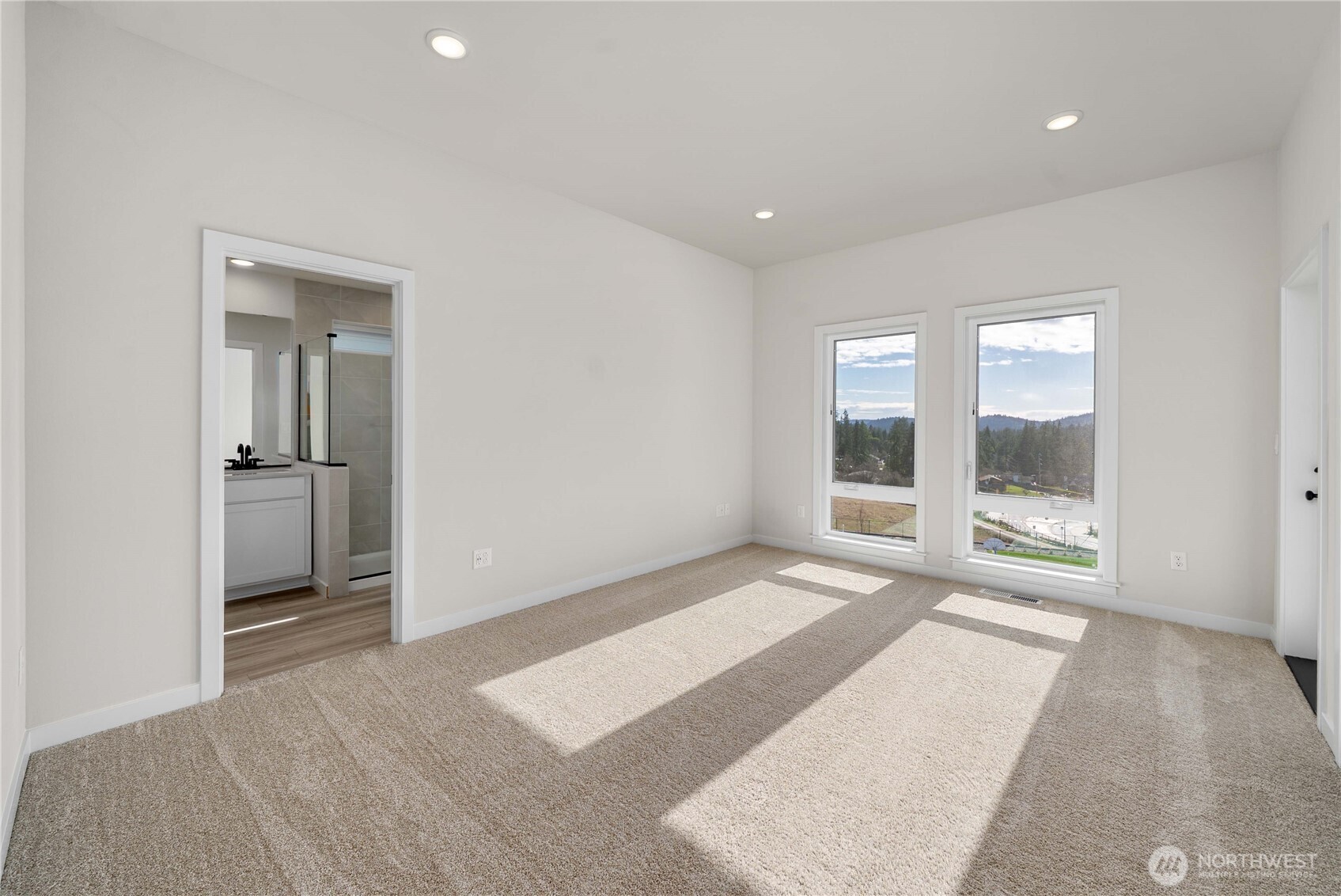 17530 Northeast Midnight Sun Loop Poulsbo, WA 98370 - Photo 21 of 37