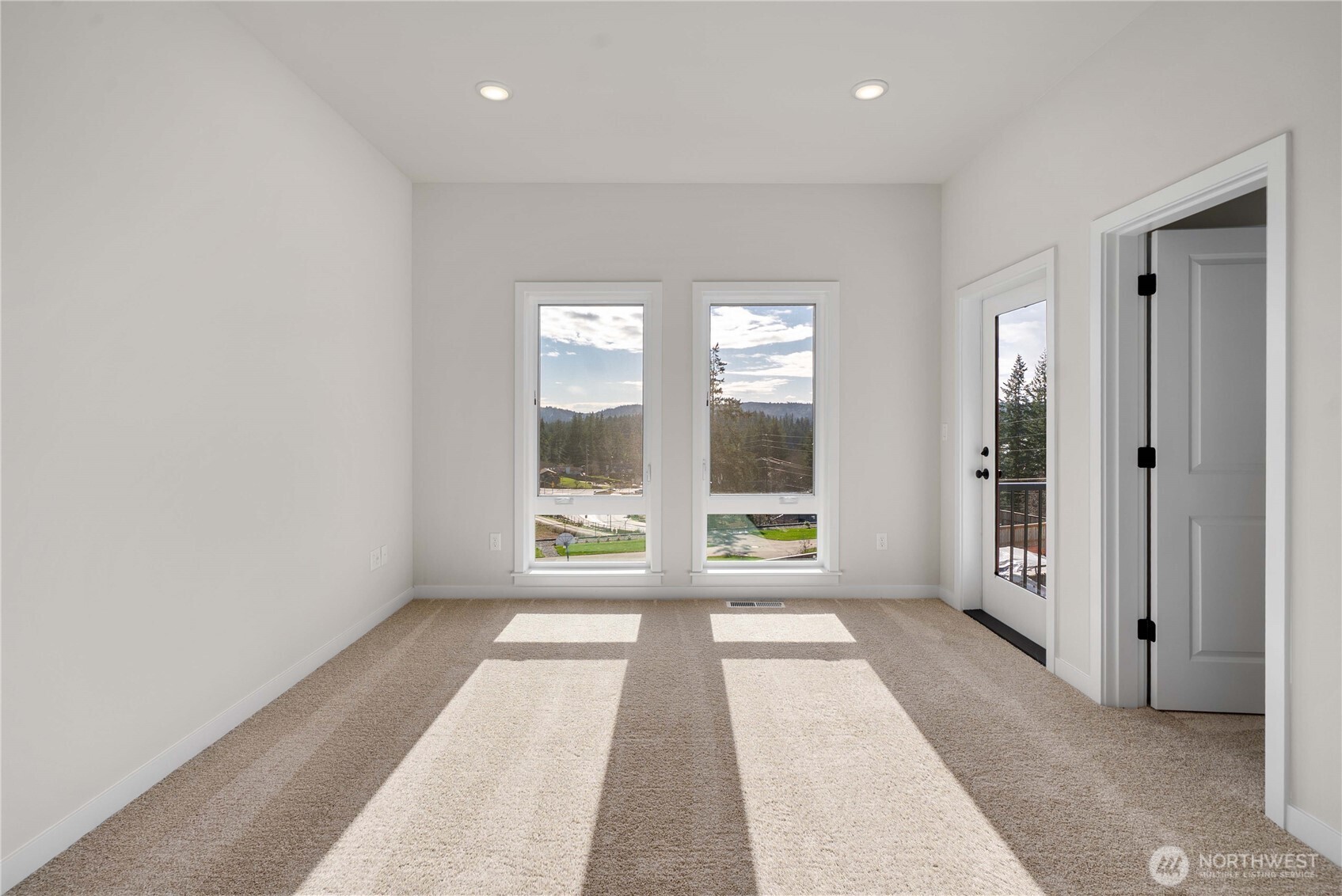 17530 Northeast Midnight Sun Loop Poulsbo, WA 98370 - Photo 22 of 37